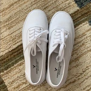 American Eagle White Sneakers